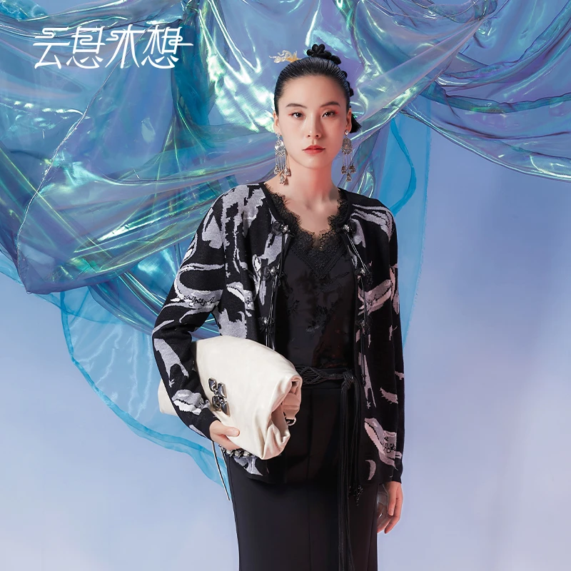 Ysimo-X云思木想原创中国风2024秋季新款盘扣提花毛针织衫12194