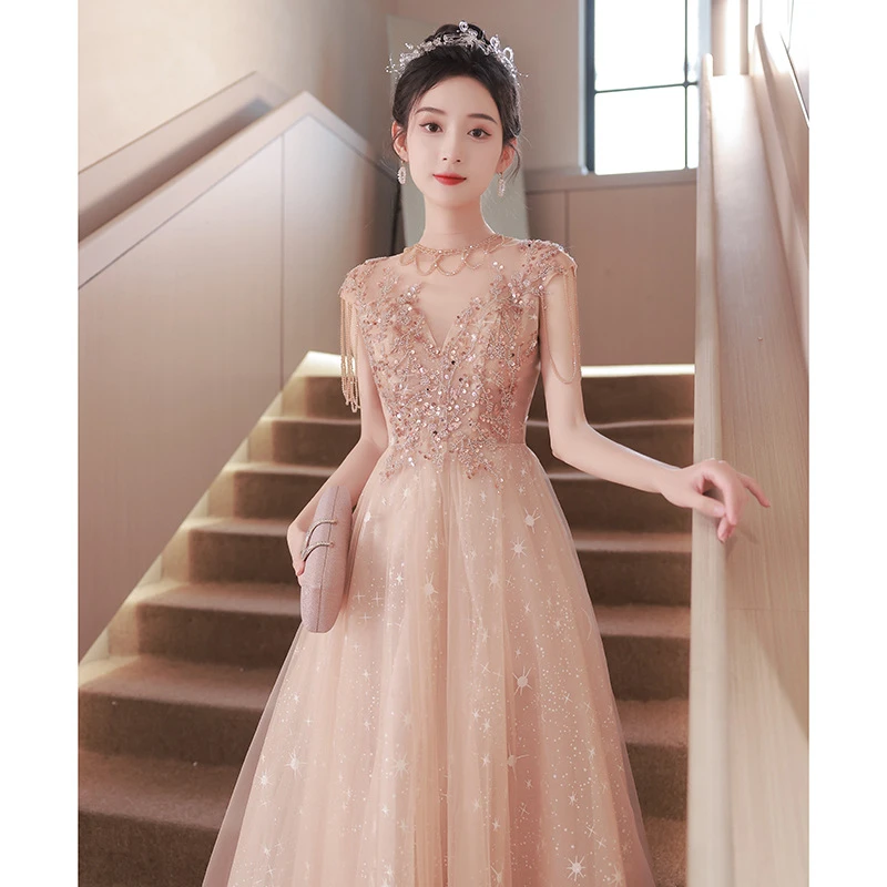 粉色敬酒服2025新款新娘结婚订婚晚礼服裙轻奢小众女主持人连衣by