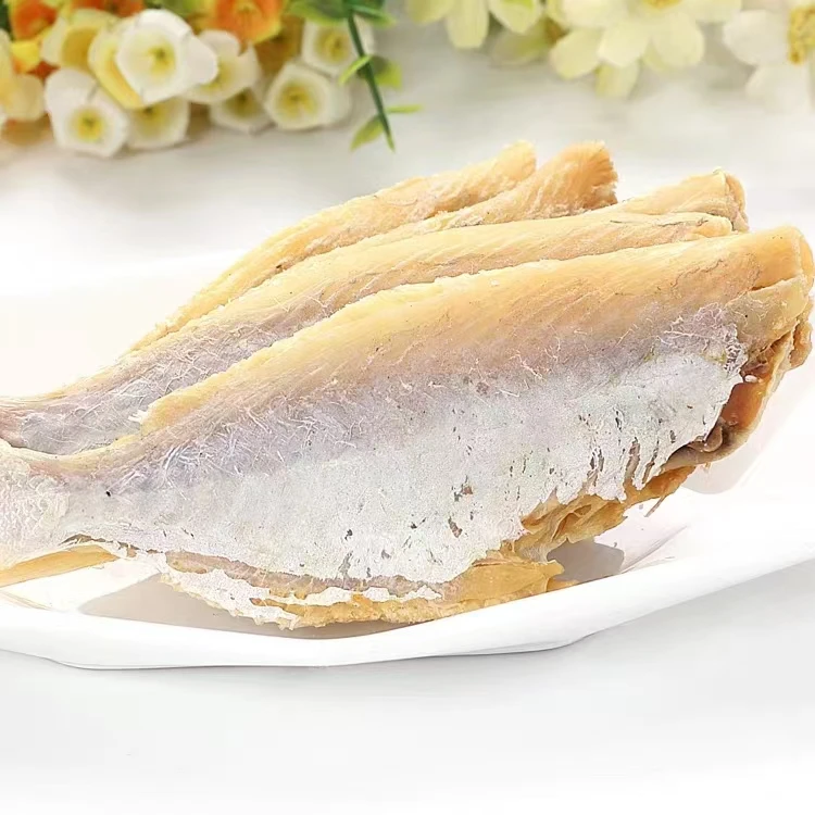 渔家自晒剥皮鱼风干去头咸鱼干目肉鱼干扒皮鱼咸鱼茄子煲鱼干干货