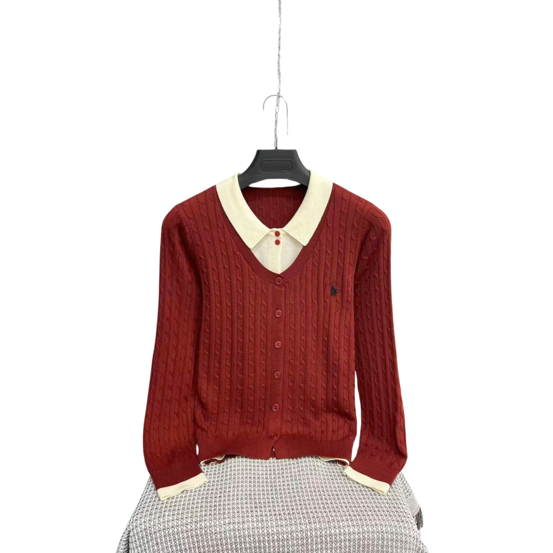 99725  假两件  开衫  纽扣  小标  设计感  时尚  毛针织衫