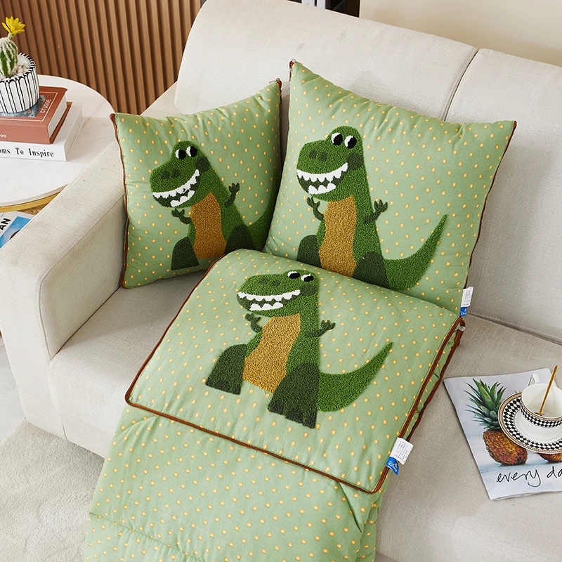 限【四季恐龙绿色大号】多功能车载折叠两用抱枕被二合一