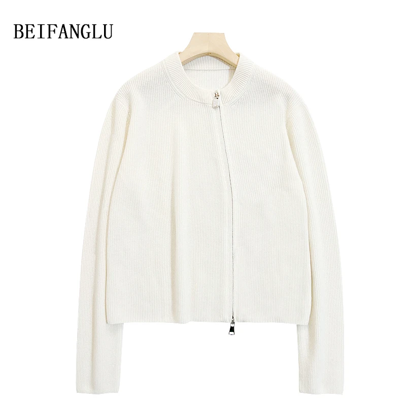 北方鹿【艺术巴洛克】冬气质斜拉链坑条纹理圆领女针织羊绒衫5510