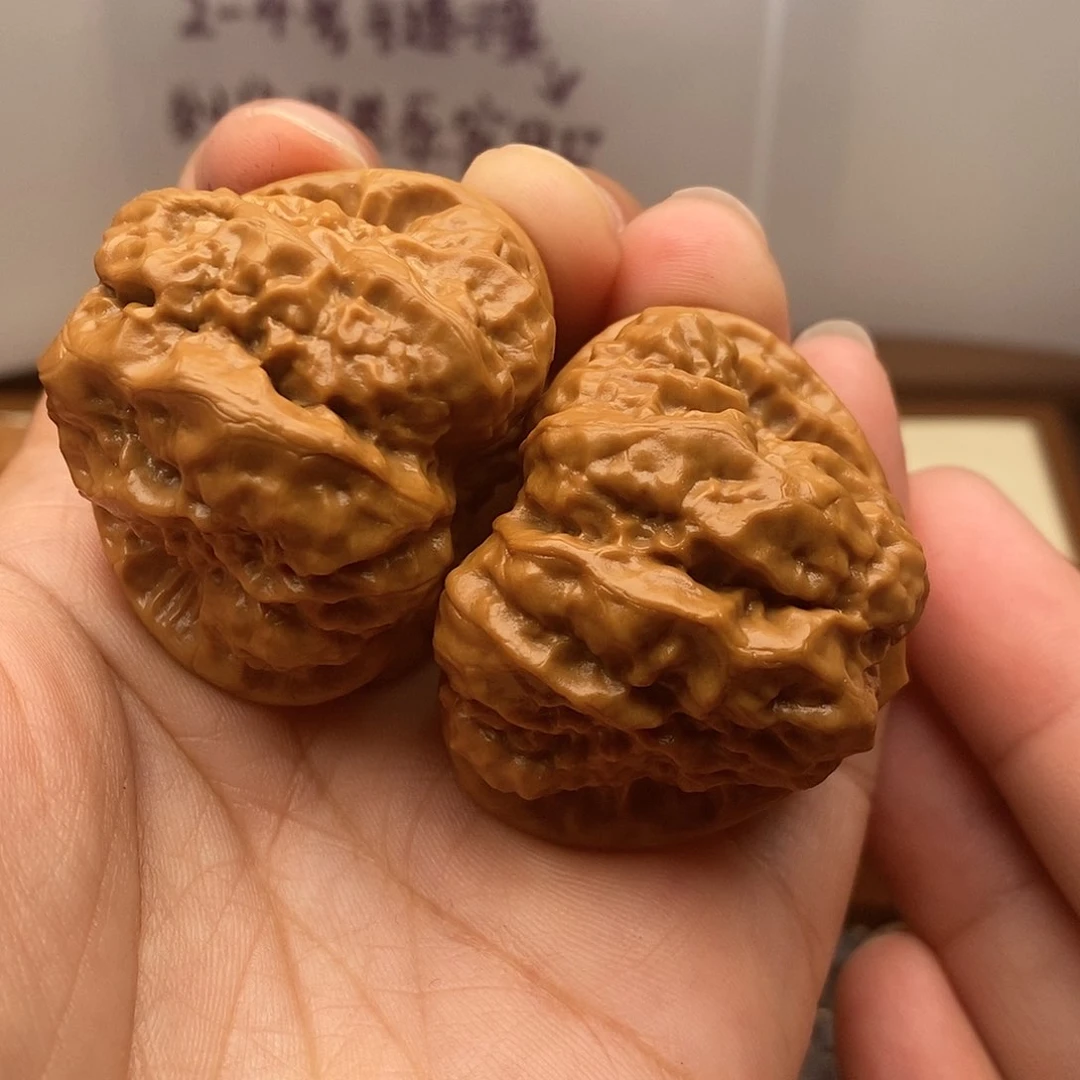 文玩核桃吊坠边43左右