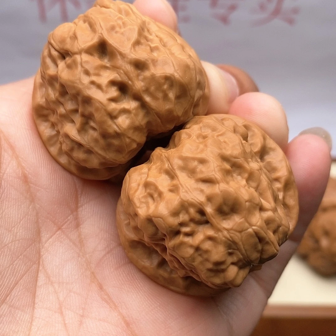 文玩核桃把件边37左右