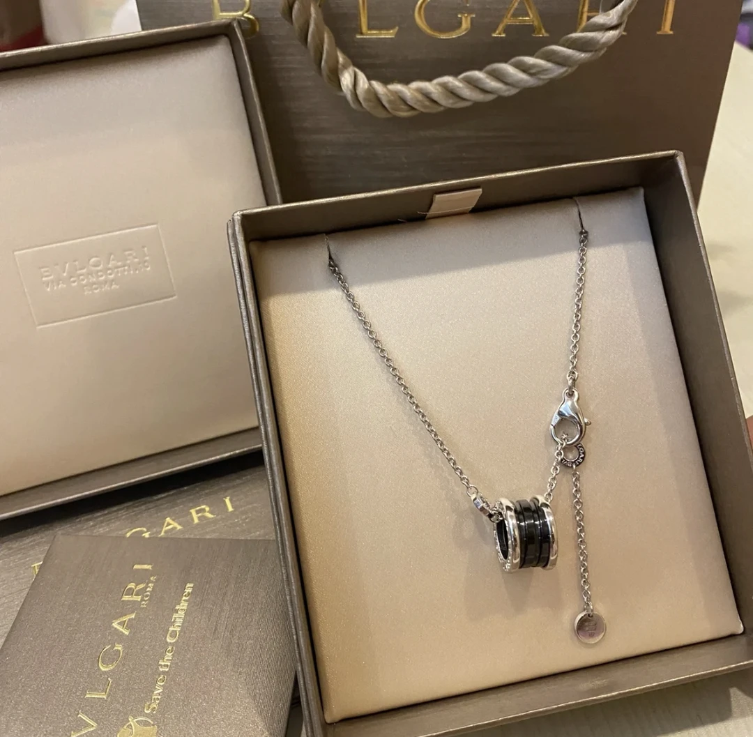 全新未使用 BVLGARI/宝格丽 宝格丽慈善款 黑陶瓷镶嵌925纯银项链