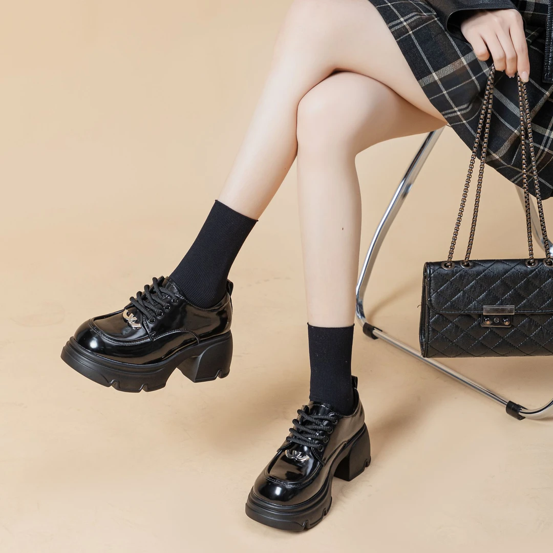 厚底乐福鞋女2025新款春季系带黑色小皮鞋女英伦风百搭女单鞋