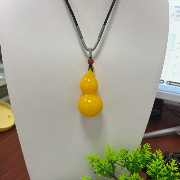 W029古巴新蜜葫芦吊坠