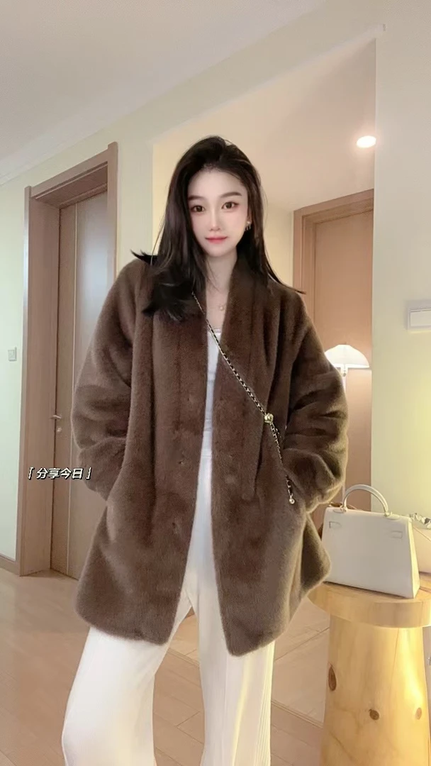 （时光机）2024新款年轻中长款仿水貂毛绒大衣减龄皮毛一体外套女