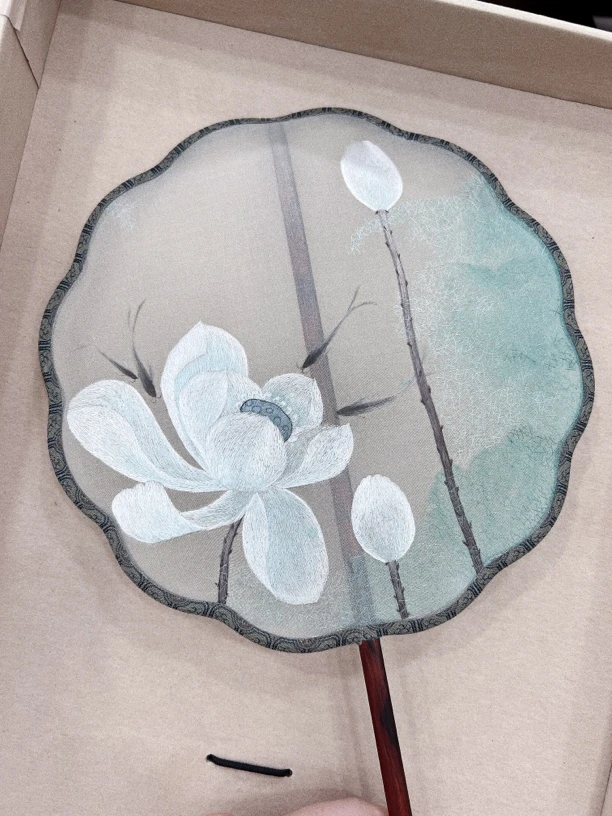 纯1丝手工双面刺精品团扇