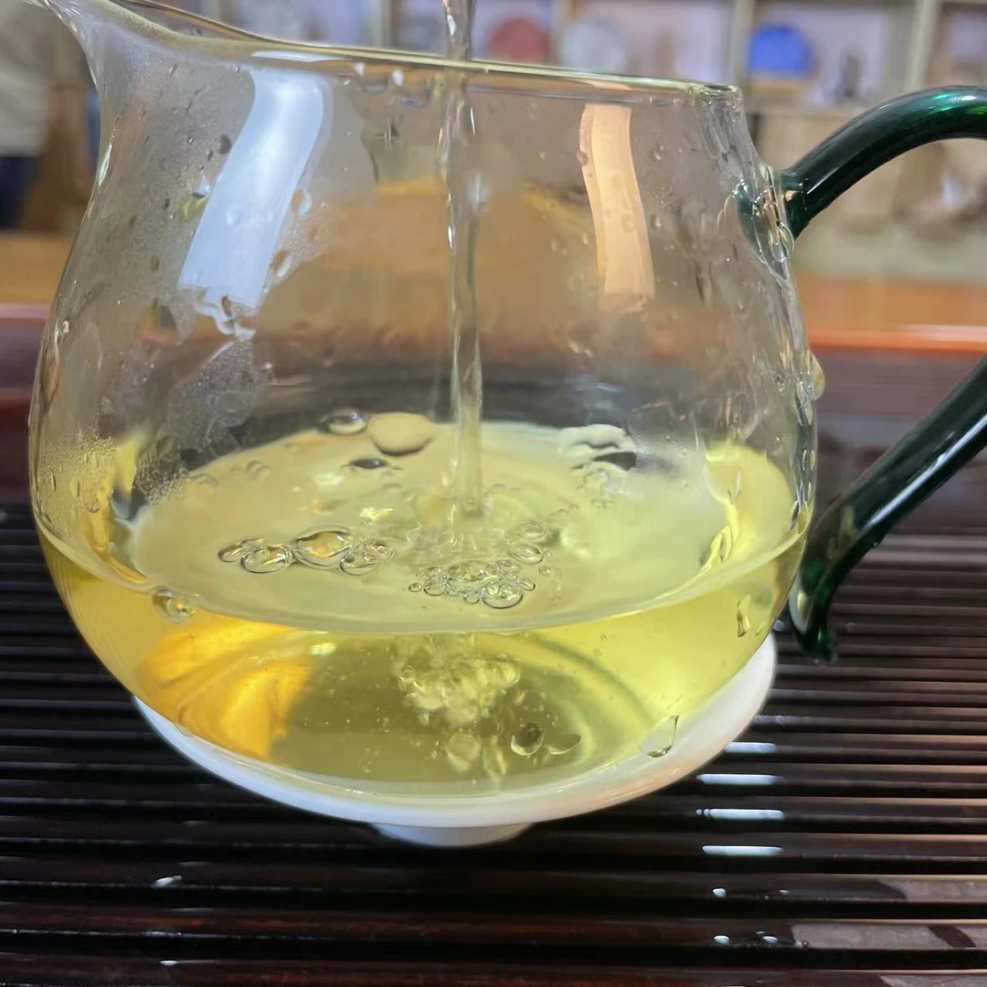 云南普洱茶生茶通用链接金班章古树357克饼