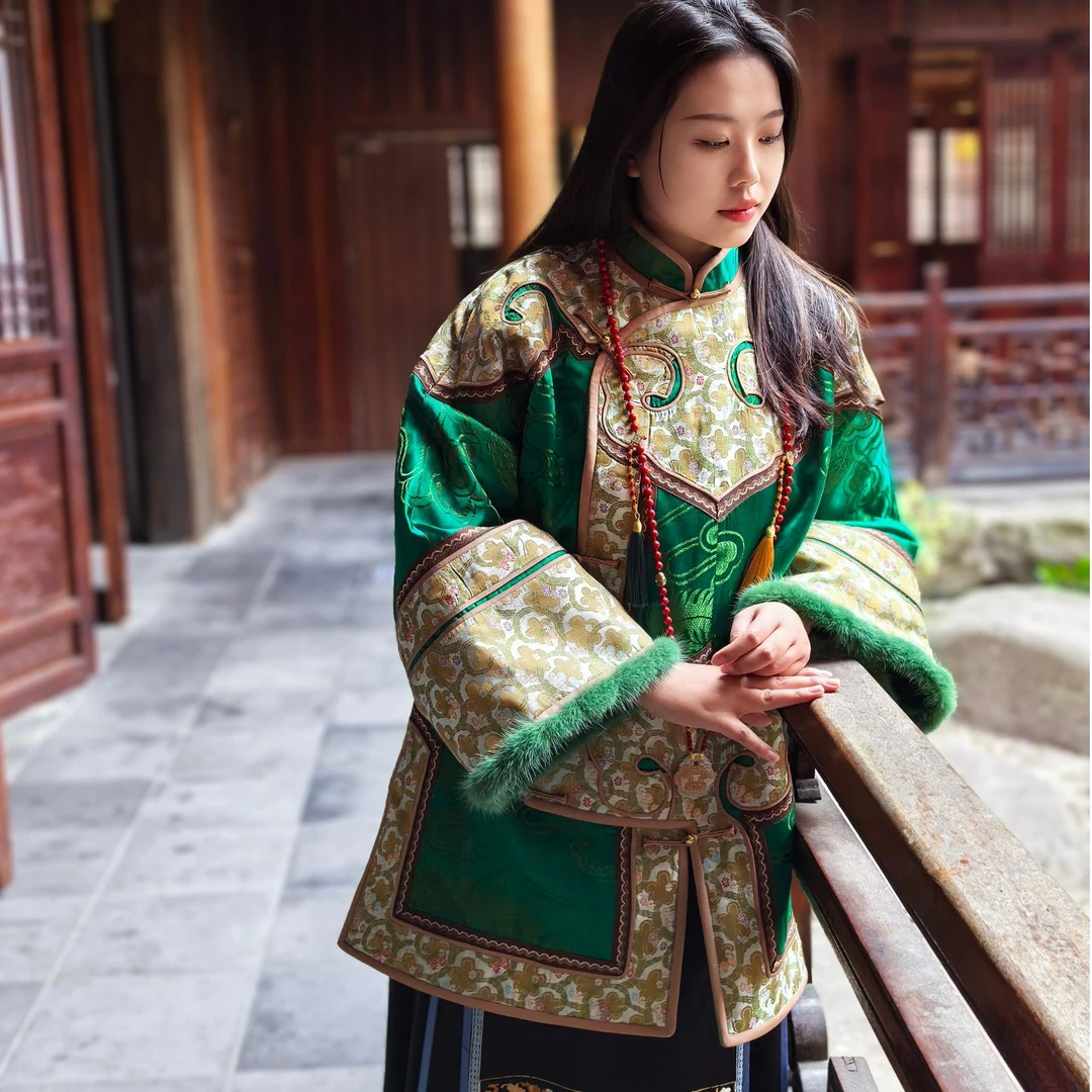 煜秀堂传统华服真丝老软缎太太服琵琶襟如意棉服