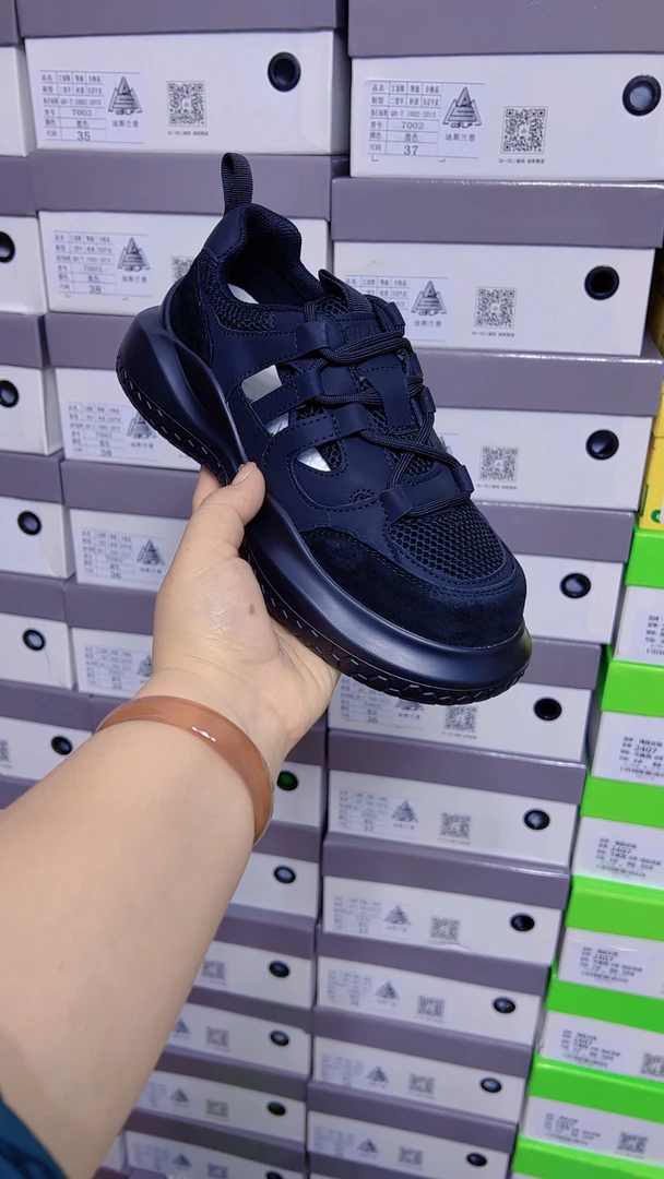 凉鞋休闲时尚百达款