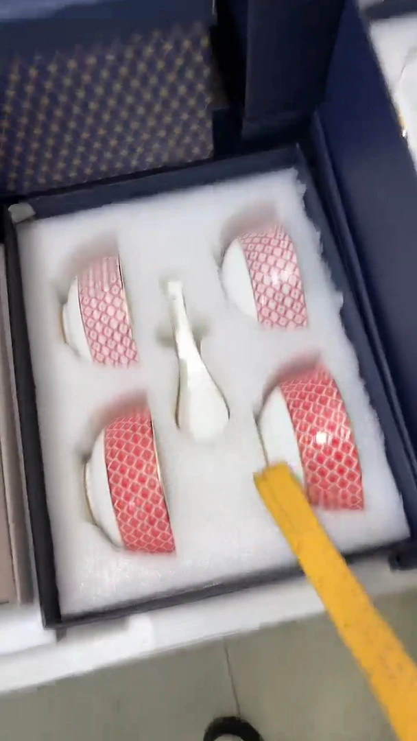 【闪购商品】瓷片1111111111111111