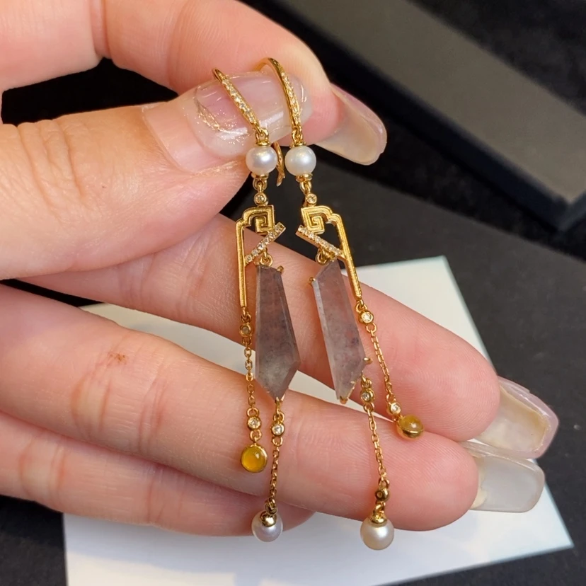 【闪购商品】翡翠耳饰18K金镶嵌黑冰随形