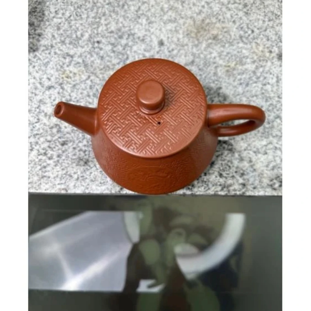 隐浮雕祥龙石瓢壶