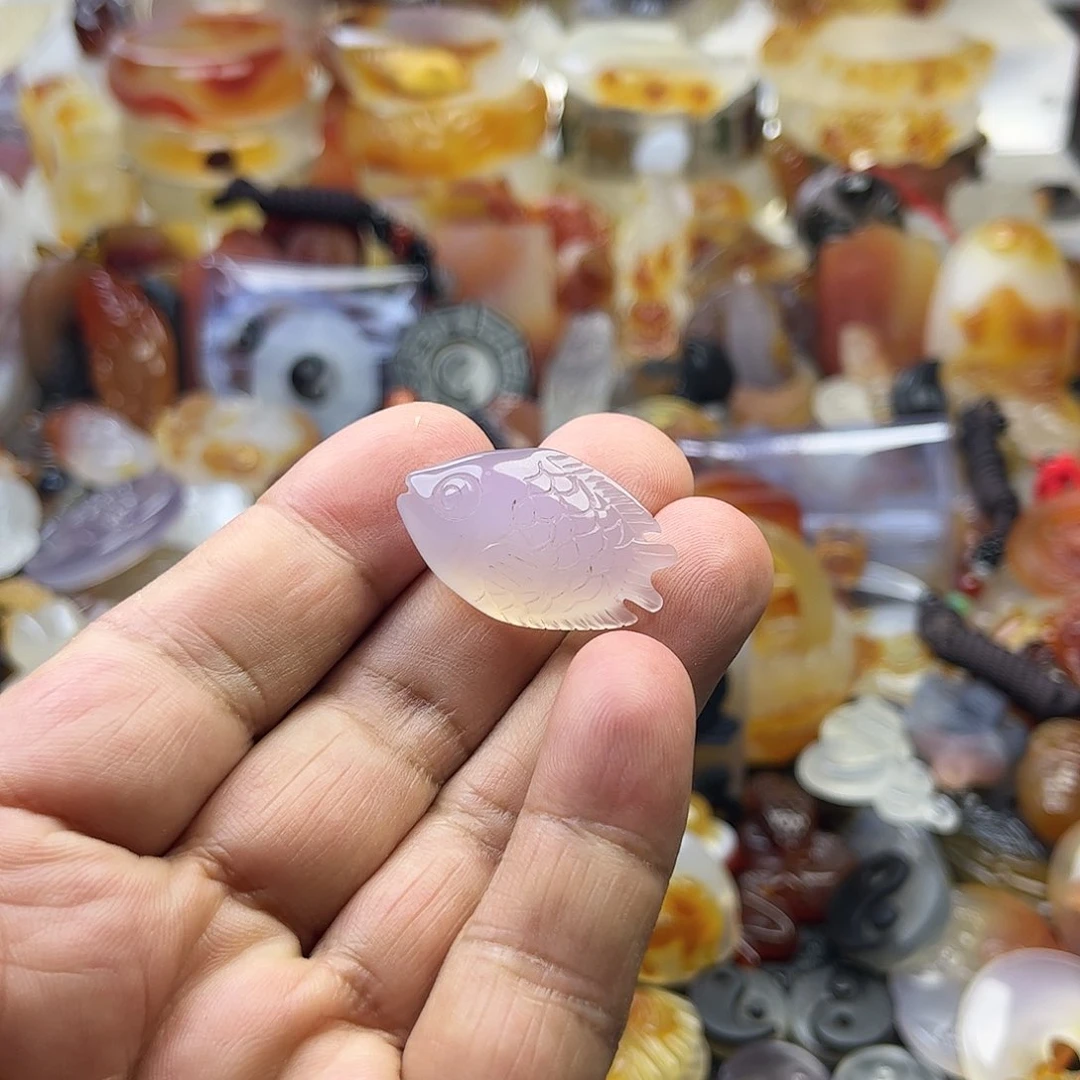 玛瑙/玉髓颈饰未镶嵌