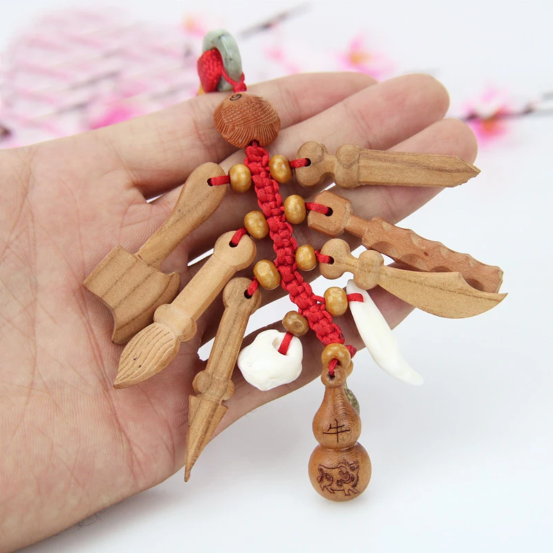 【吉荣轩】宝宝平安饰品随身桃木剑十二生肖牛虎兔龙蛇马羊床头挂件