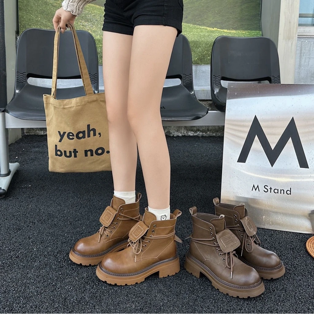 真皮英伦风马丁靴女2024秋冬新款复古翻领厚底机车靴MLSY 89119