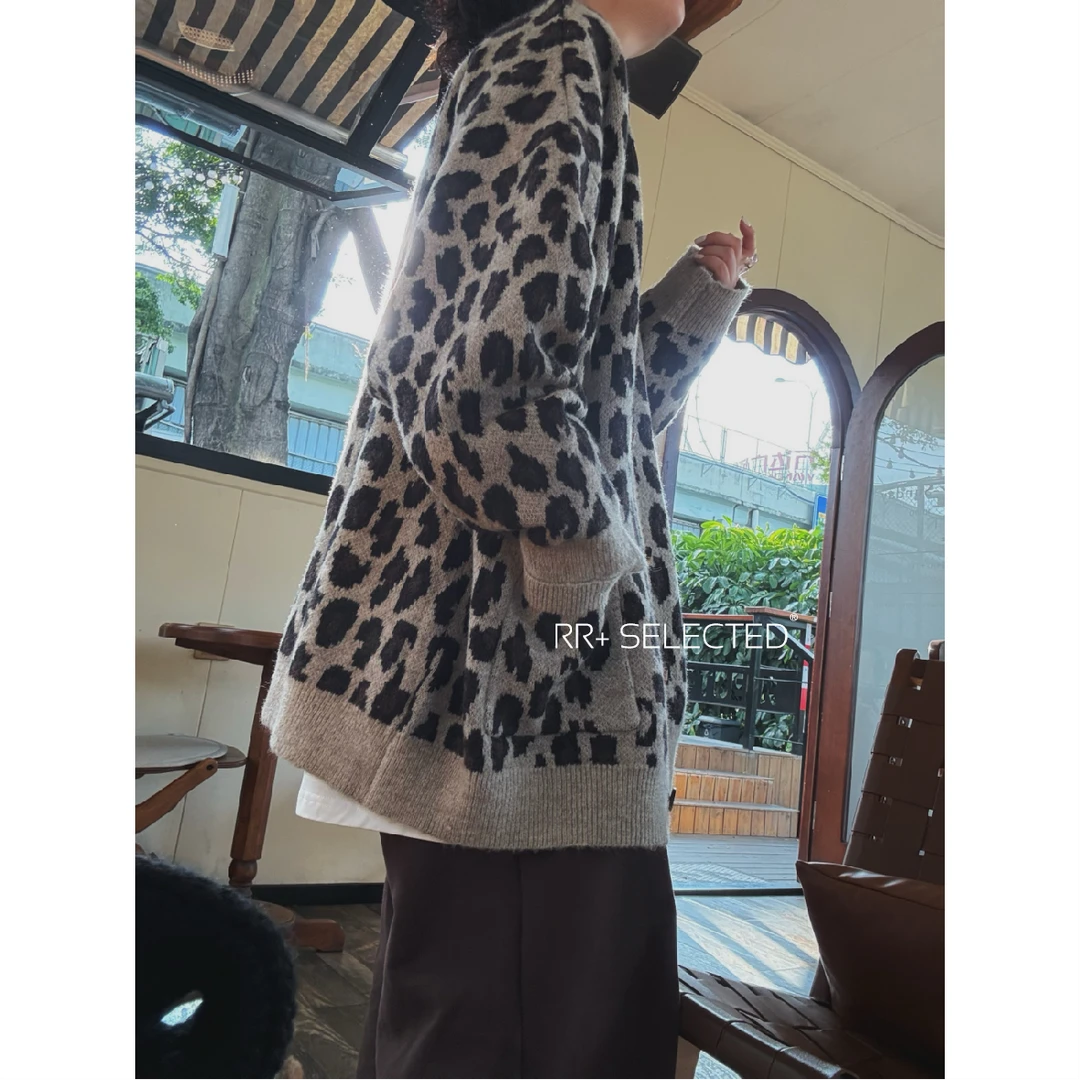『豆公子』21099设计感豹纹毛衣开衫女秋冬慵懒高级感针织外套