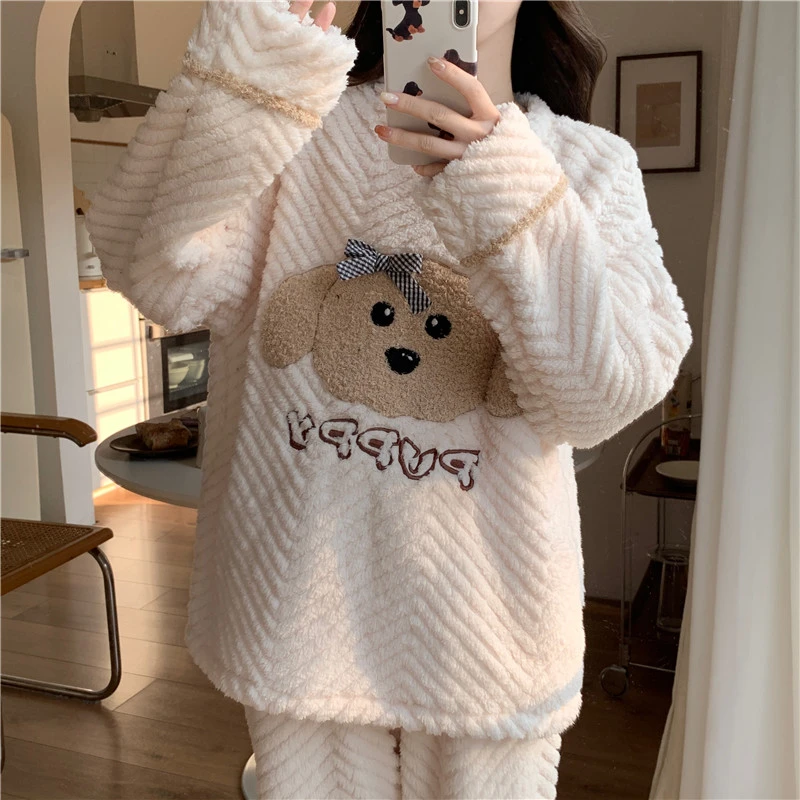 深惠南秋冬新款睡衣女珊瑚绒法兰绒可爱卡通加厚保暖可外穿套装