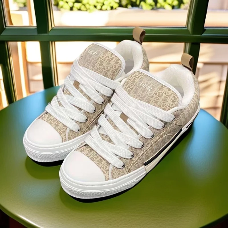 全新未使用 DIOR/迪奥 满印面包鞋/JIMI