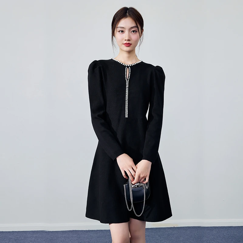 秋水伊人法式赫本风毛针织连衣裙冬季女装圆领裙子623409A100460