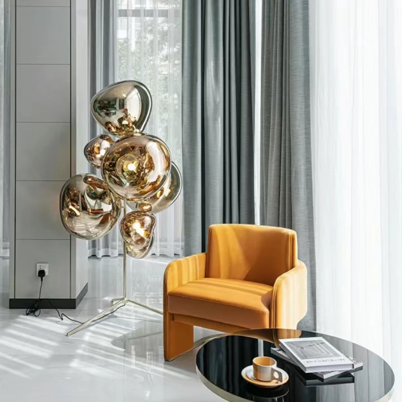 北欧火山熔岩客厅落地灯创意酒店卧室现代设计师艺术装饰立式台灯