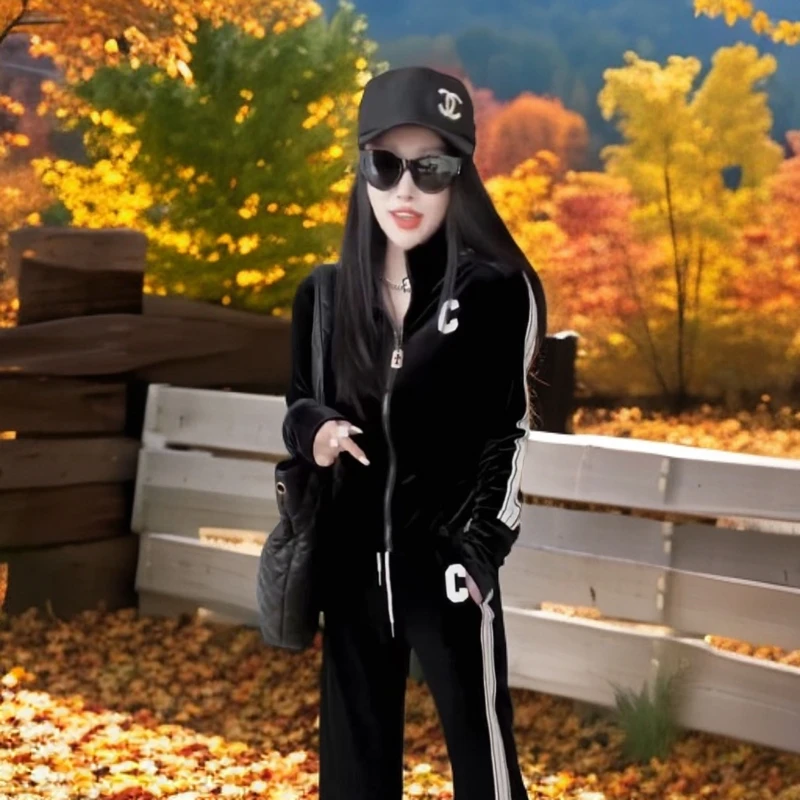 春秋季时尚休闲女士套装洋气显瘦网红运动大码宽松百搭立领两件套