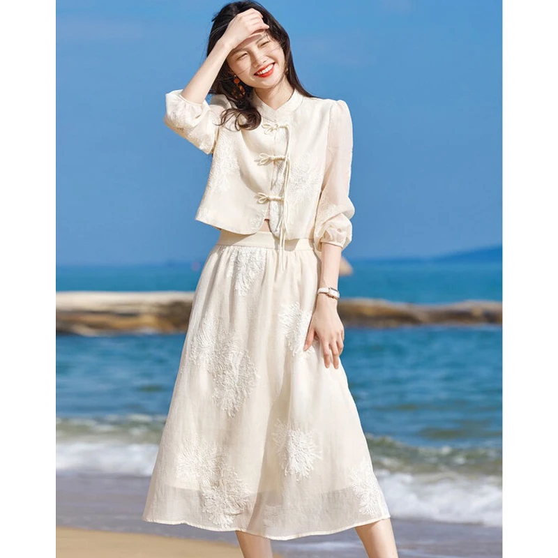 【24029】新中式立体提花流苏盘扣短外套+半身裙套装