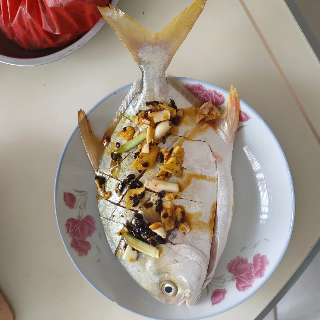 大号6条广东茂名博贺港新鲜金鲳鱼天然海鲜