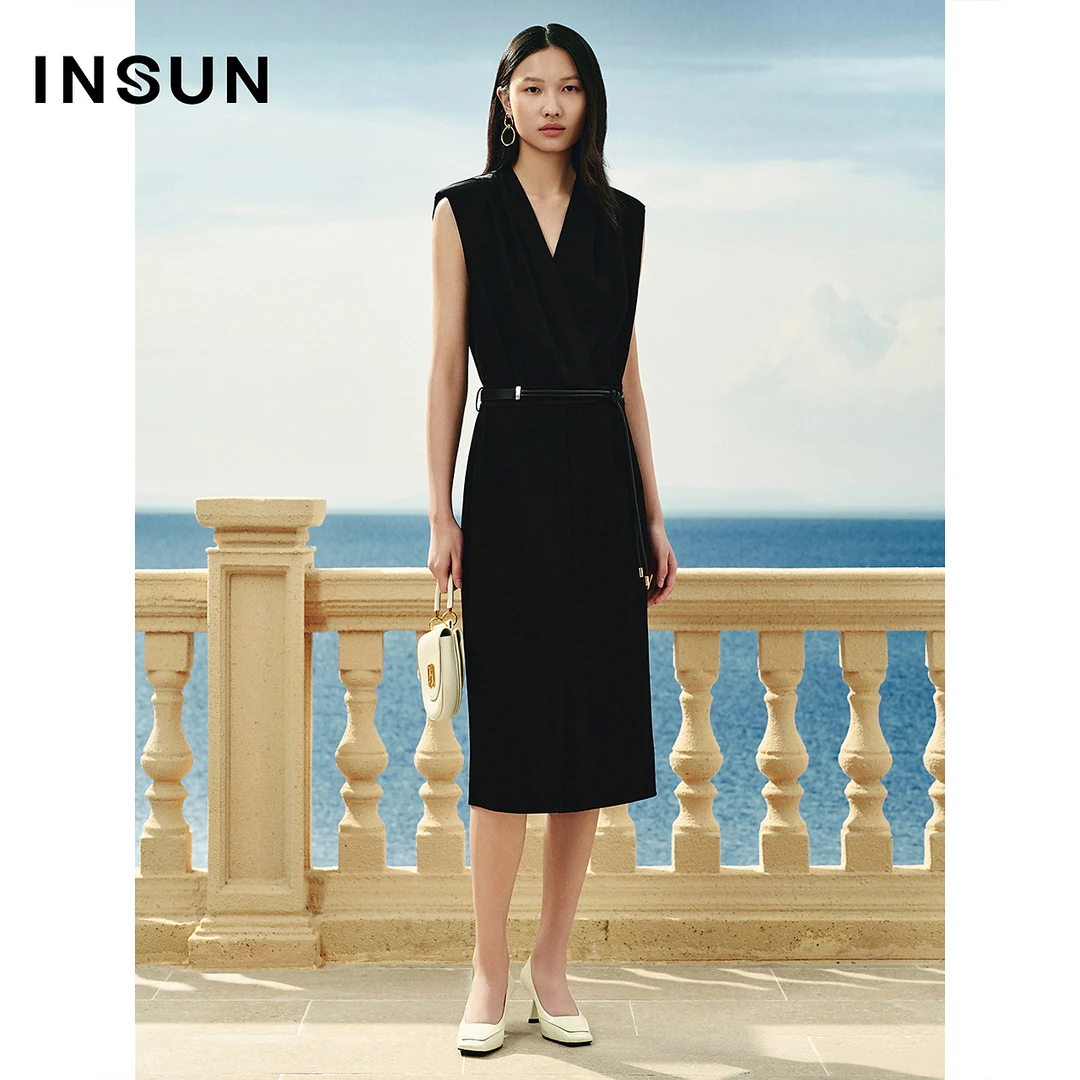 INSUN恩裳专选夏装V领无袖三醋酸连衣裙