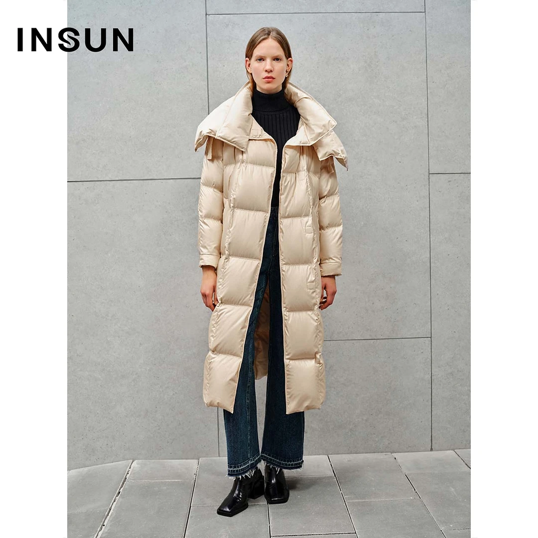 INSUN恩裳冬款方块绗缝风衣式长款羽绒服