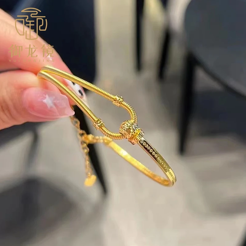 黄金半镯手链女新款999足金C形弹簧马蹄扣金手镯礼物送女友送妈妈