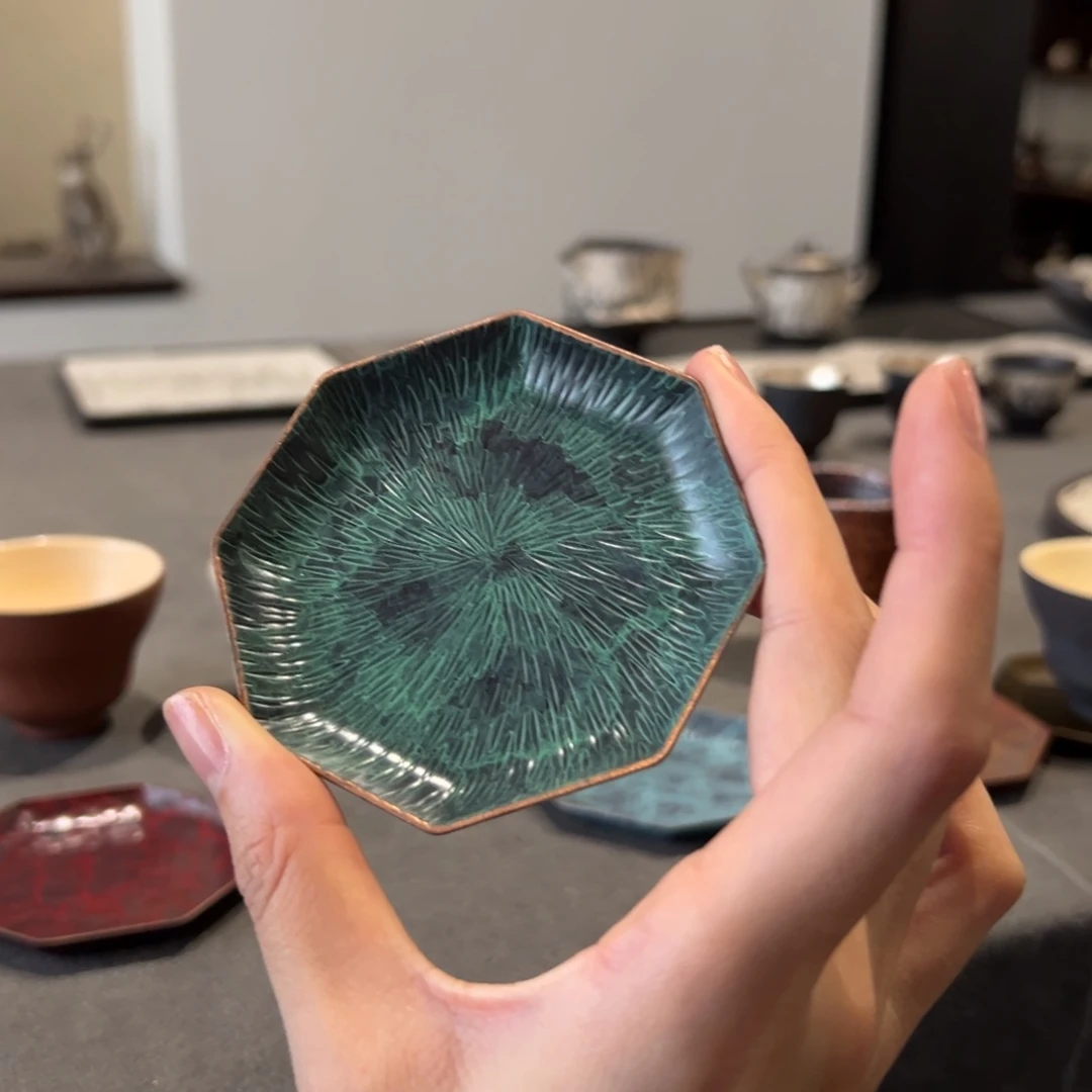 陶瓷。       陶瓷。