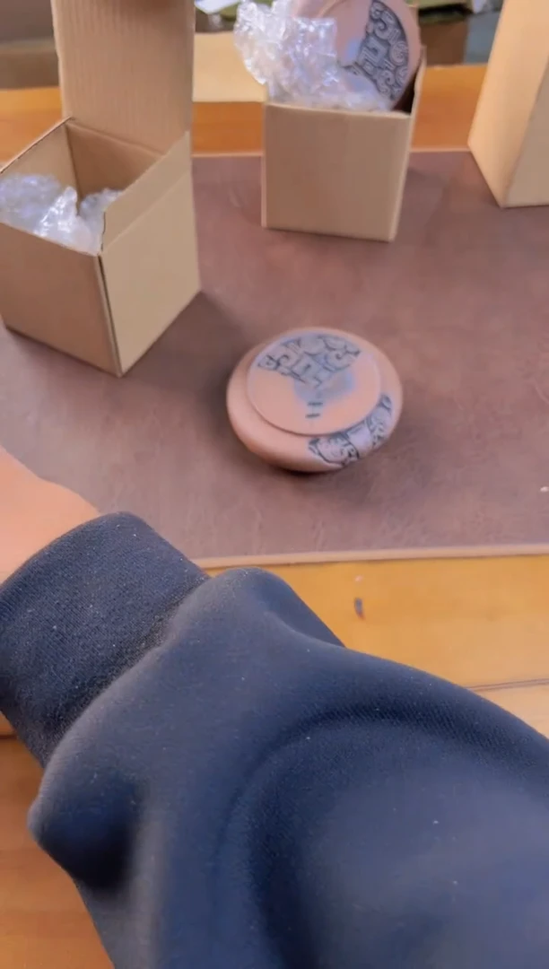 【闪购商品】瓷杯173盖置