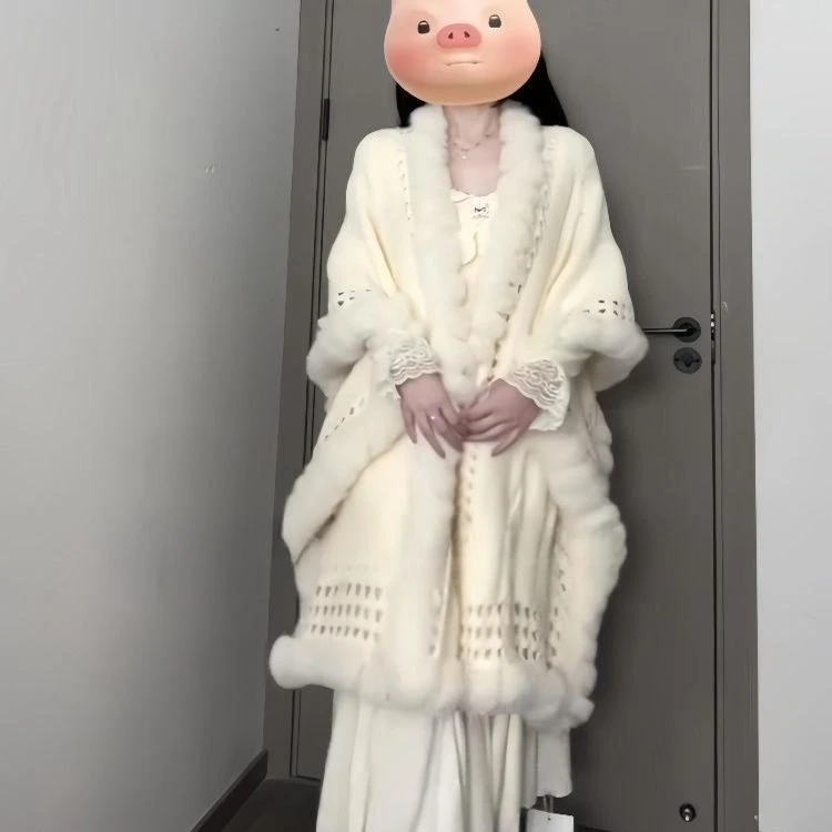 慵懒麻花针织环保毛毛球披肩外套秋冬2024新款斗篷披肩毛衣外套女