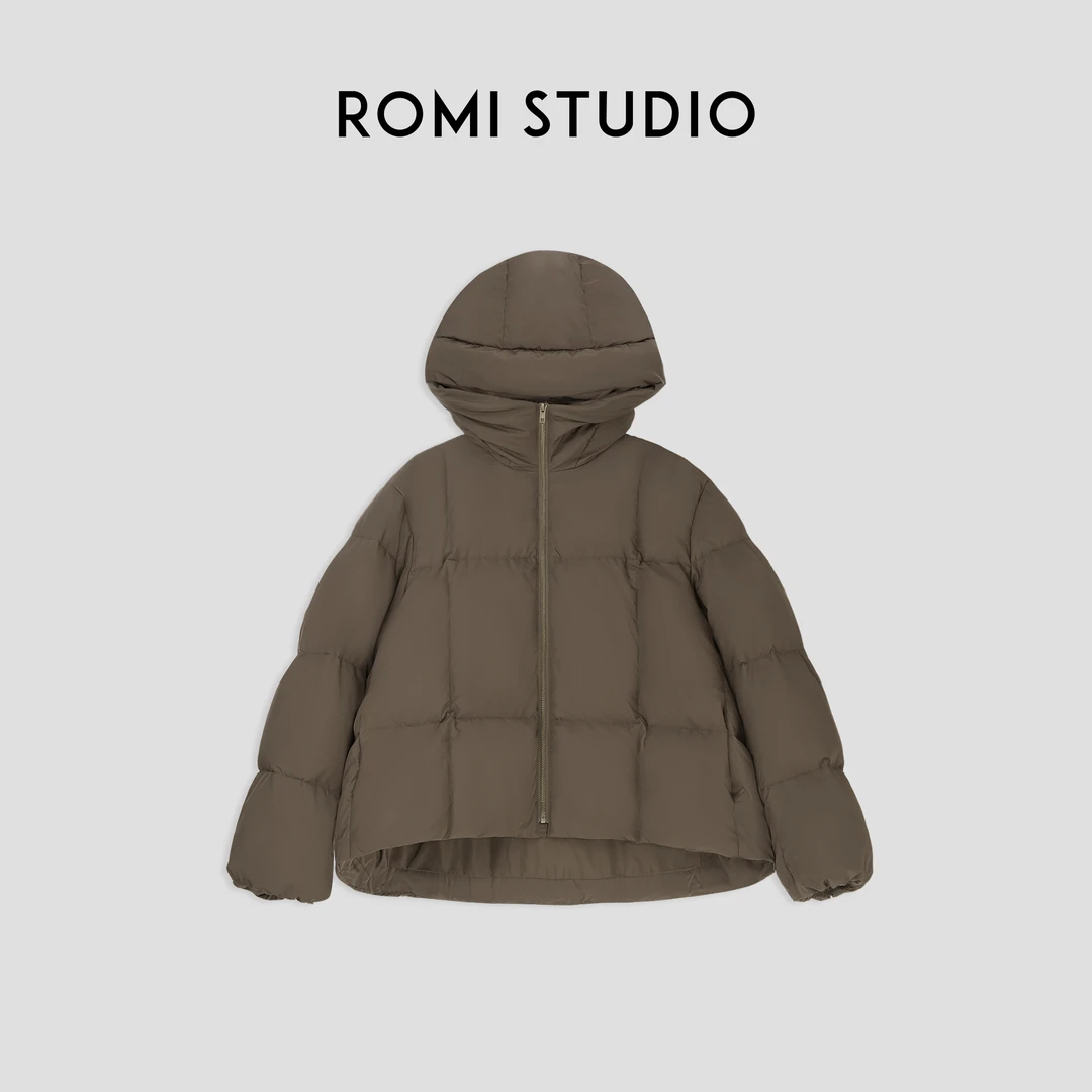 ROMI STUDIO“松弛随性”腔调穿搭白鹅绒龟背感防风羽绒服23AWW743
