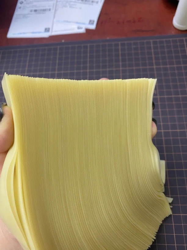 蛋弓扁皮筋两米包裁切颜色随机