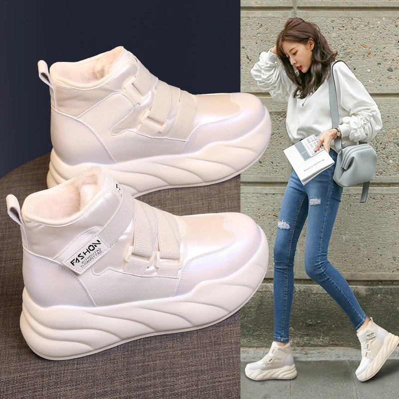 雪地靴女2024冬季新款加绒毛毛鞋百搭厚底短靴小码高帮魔术贴棉鞋