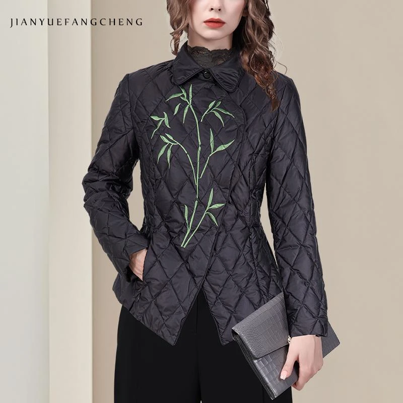 新中式国风刺绣白鸭绒保暖羽绒服外套女2024秋冬不规则WF243319