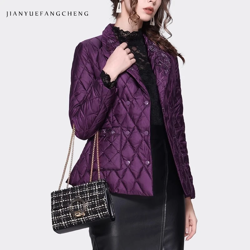 保暖羽绒服百搭女轻薄款重工绣花外套短时尚显瘦西装领WH231332