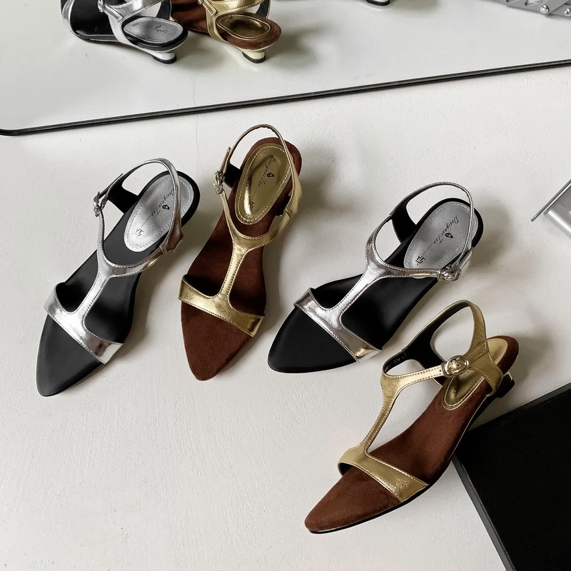 跟高3.5cm/34-39/气质极简风法式复古一字带露趾夏季时装凉鞋