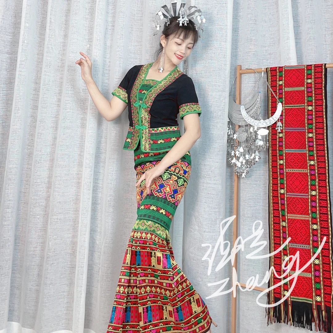 海南黎族服饰民族风绿水青山女装短袖上衣鱼尾套装聚会演出服服装