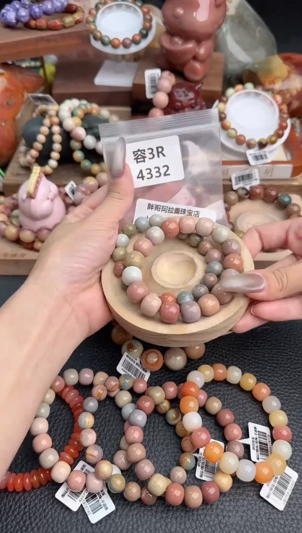 【闪购商品】石英质玉手链未镶嵌3R4332