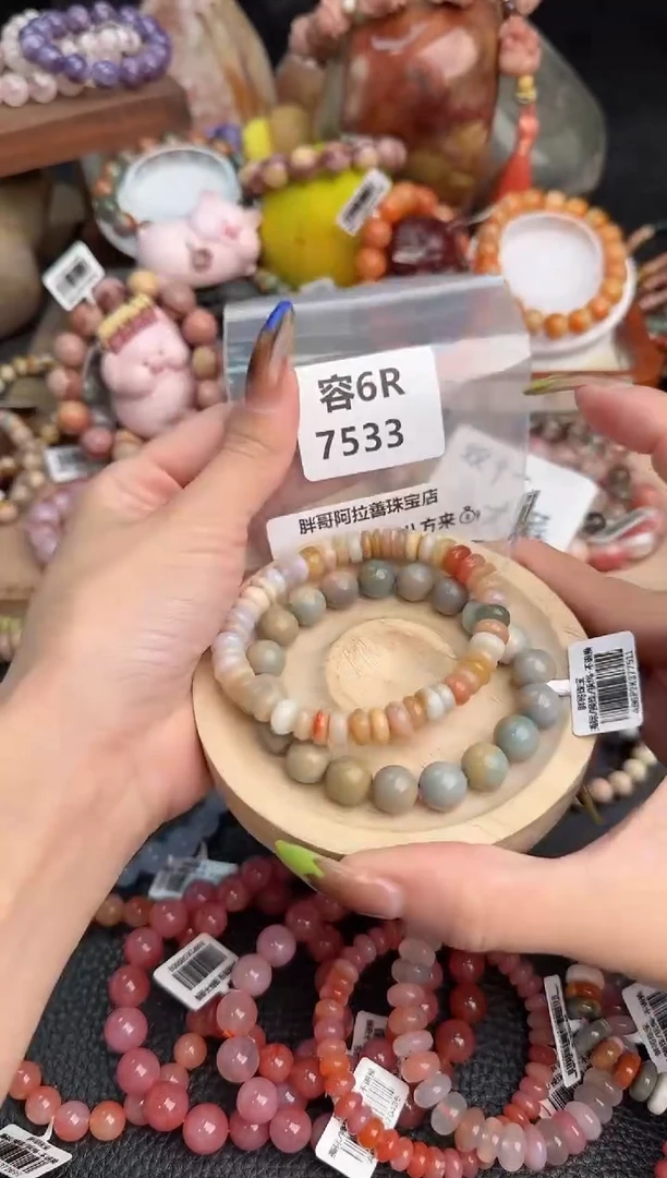 【闪购商品】石英质玉手链未镶嵌6R7533