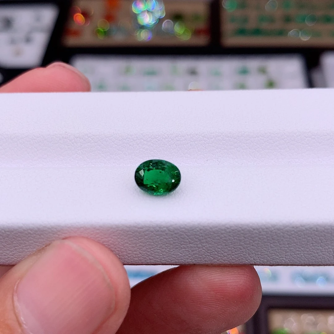 【闪购商品】石榴石（沙弗莱）珠宝半成品未镶嵌