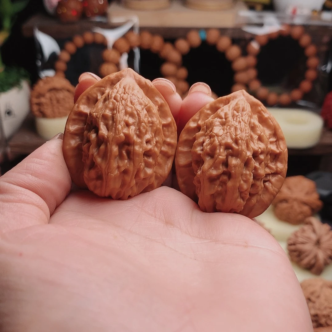 【闪购商品】文玩核桃吊坠呲**u全品货头大红袍38
