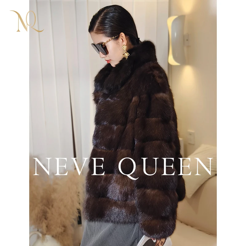 奈薇女王女装 万能经典款 简约时尚农夫黑金立领短外套