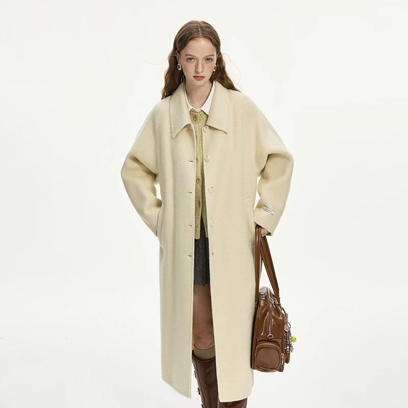 范思蓝恩高级感复古翻领高级感单排扣双面呢冬季大衣24FS14210