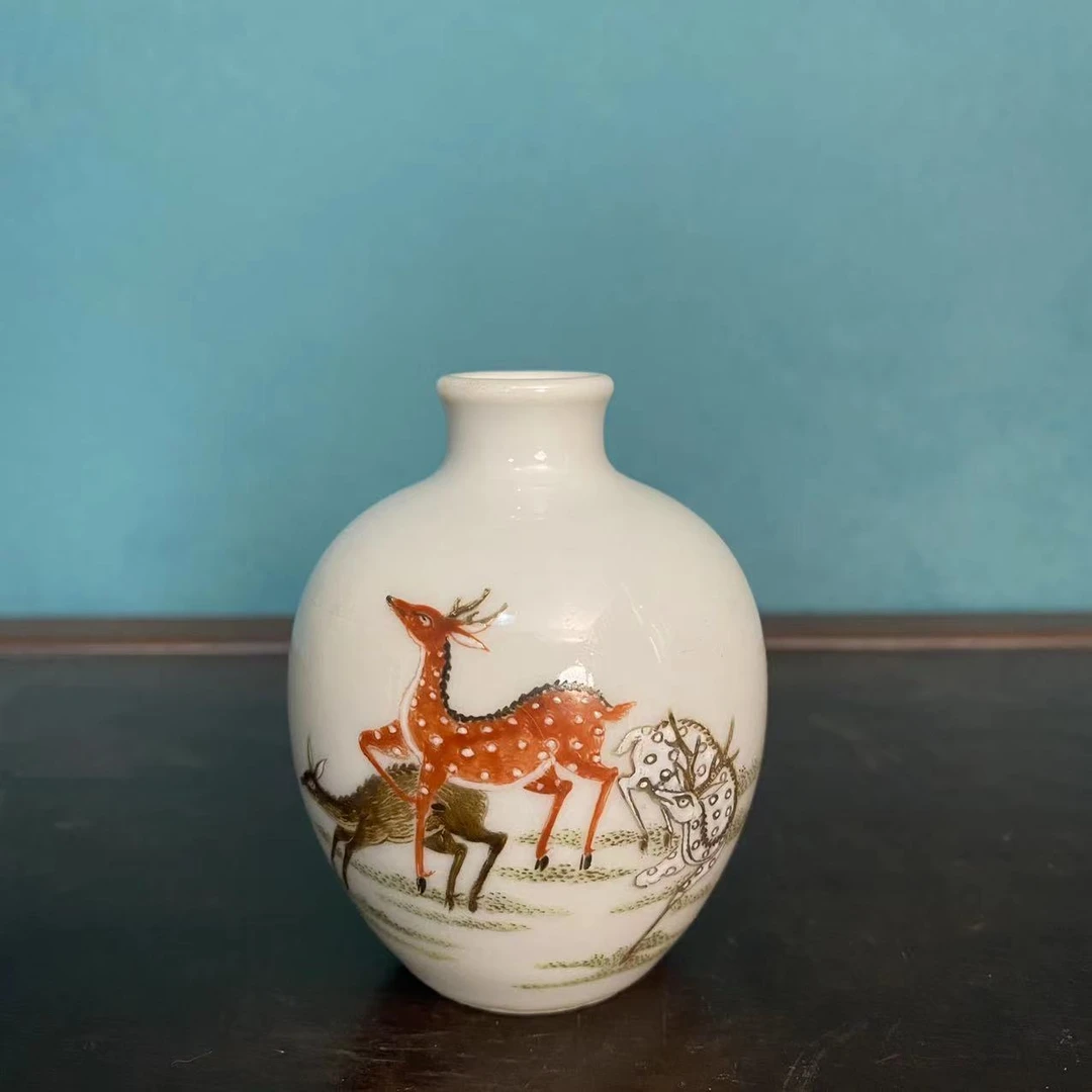 清 粉彩梅花鹿尊